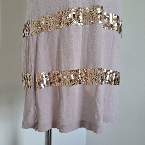 Kische | Pastel pink & gold sequin stripes sparkly women's t shirt - Picture 4 of 11